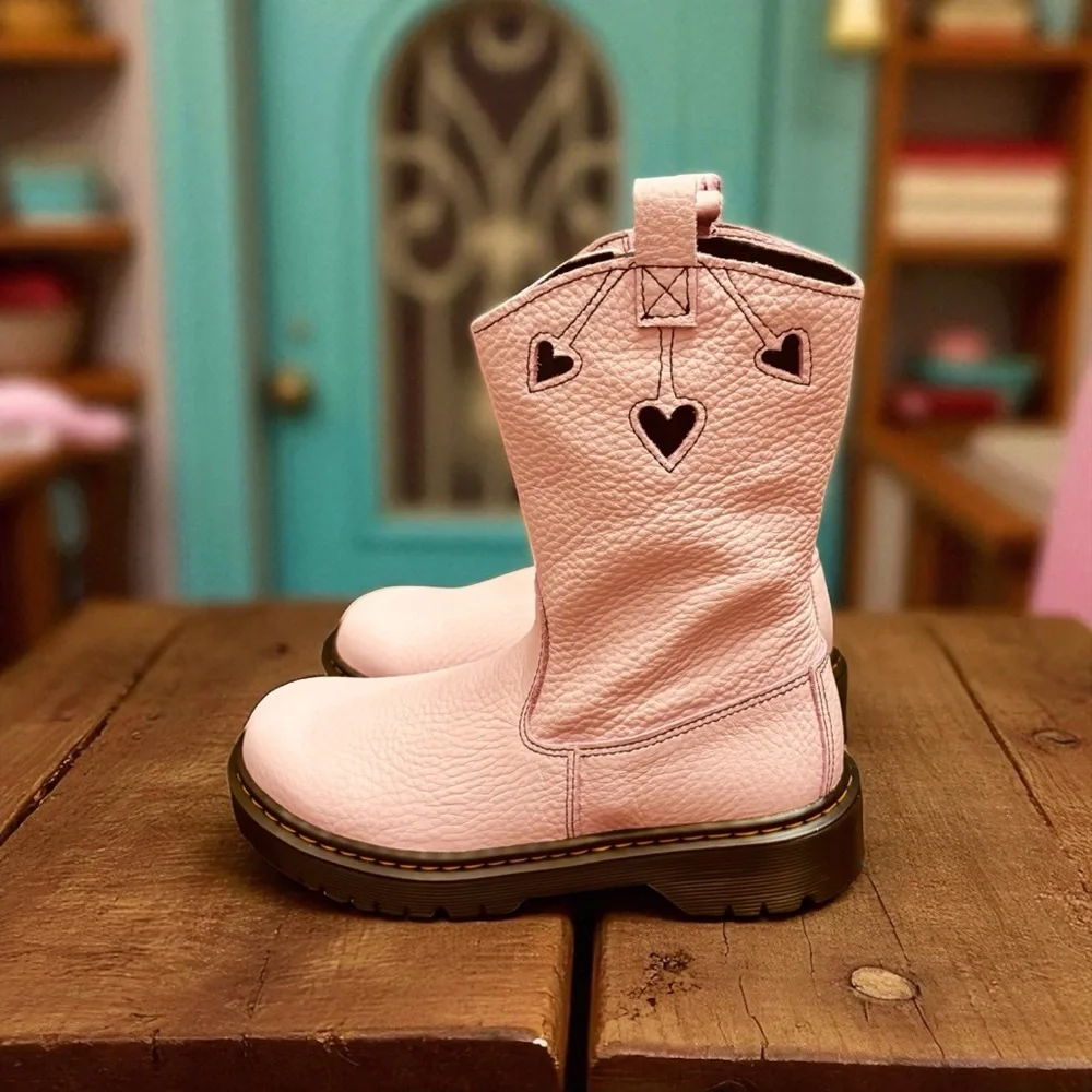 Dr. Martens Pink Leather Blex Heart Boot. Leather Boots with Heart Accents NWOB